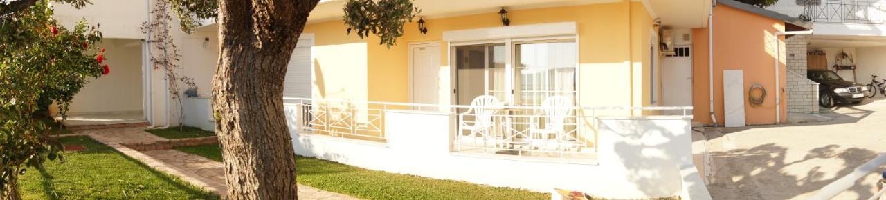 Τhe Sunny Apartments إيغومينيتسا المظهر الخارجي الصورة