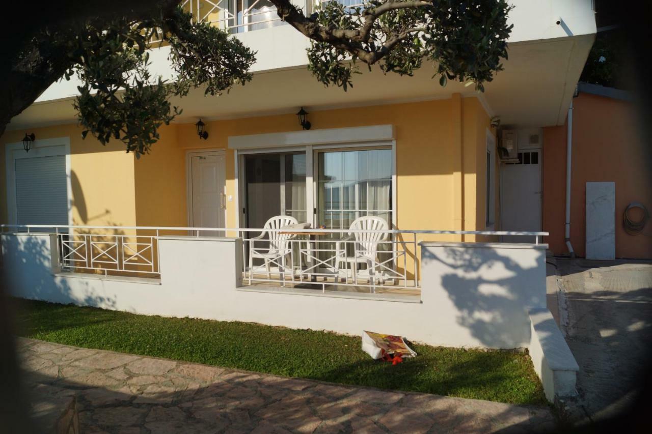 Τhe Sunny Apartments إيغومينيتسا المظهر الخارجي الصورة