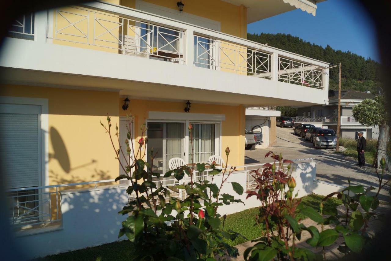Τhe Sunny Apartments إيغومينيتسا المظهر الخارجي الصورة
